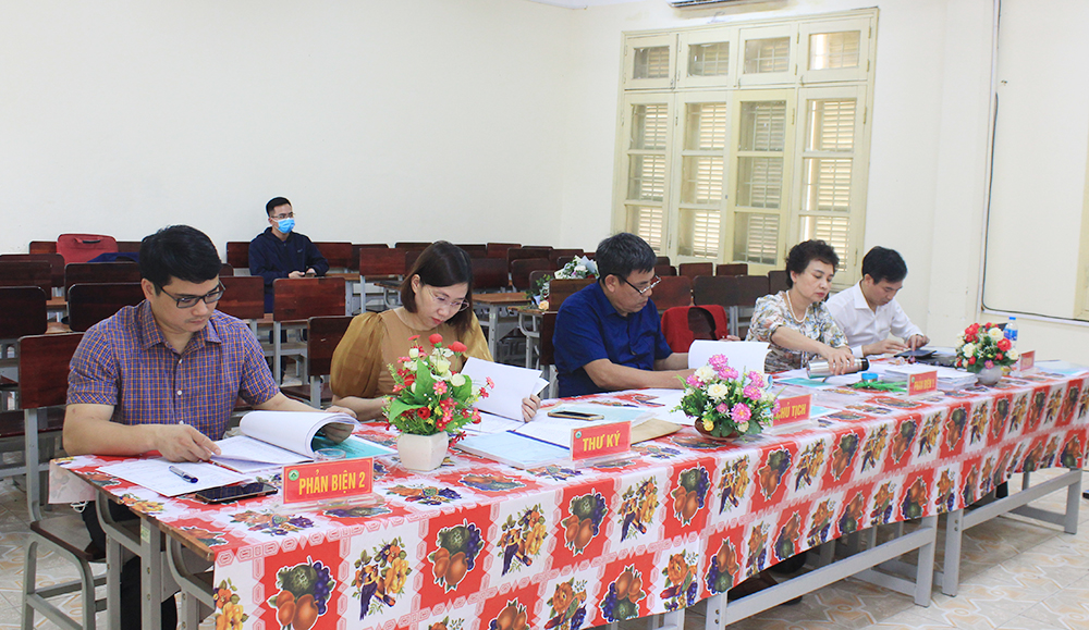 Lễ bảo vệ luận văn thạc sĩ Trường Đại học Lâm nghiệp, đợt 1 năm 2022