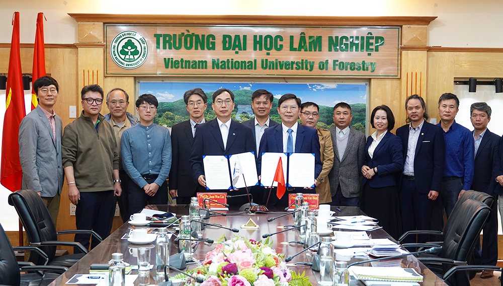 Phát triển hợp tác giữa Đại học Quốc gia Chungnam Hàn Quốc và Trường Đại học Lâm nghiệp Việt Nam